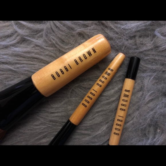Bobbi Brown 3pcs Mini Brush Set - Picture 2 of 3